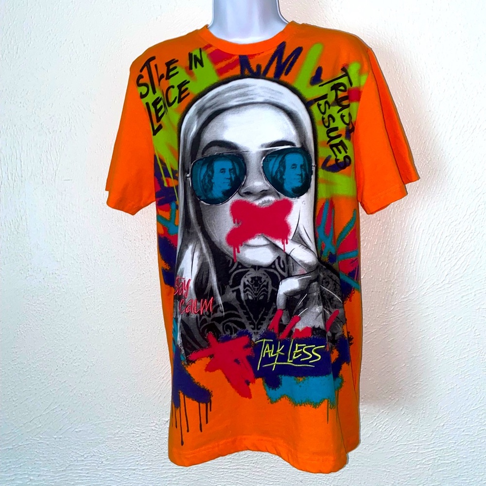 FRPLY URBAN GRAFFITI TEE, NEW (no tags). Painted and appliqués stitched. Size M.